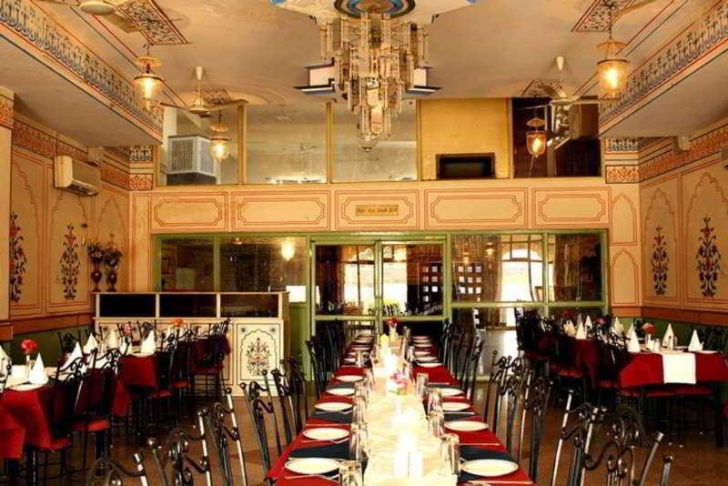 Jaipur Darbar Hotel Kültér fotó