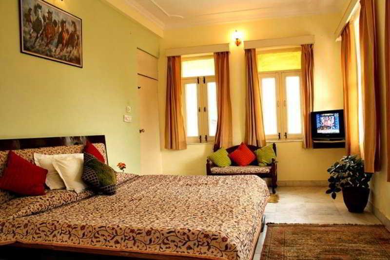 Jaipur Darbar Hotel Kültér fotó